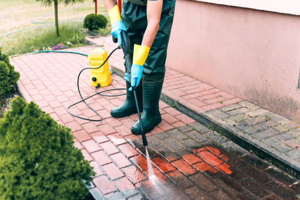 Best Playground Equipment Cleaning  in Franklin, PA